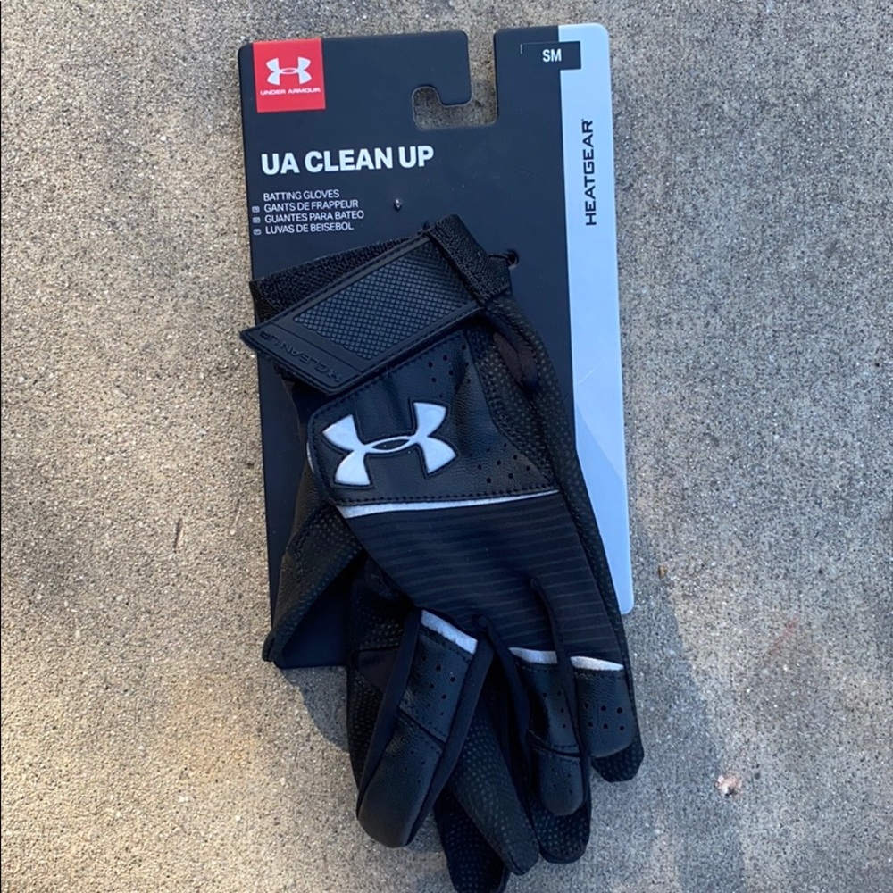 Adult Small Under Amor Batting Gloves